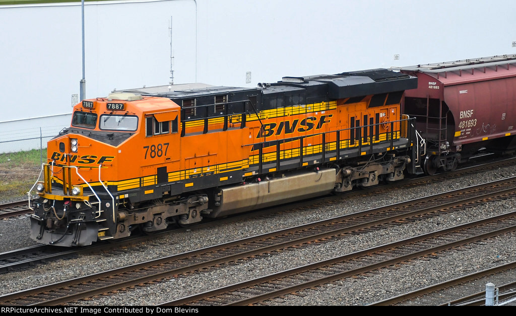 BNSF 7887